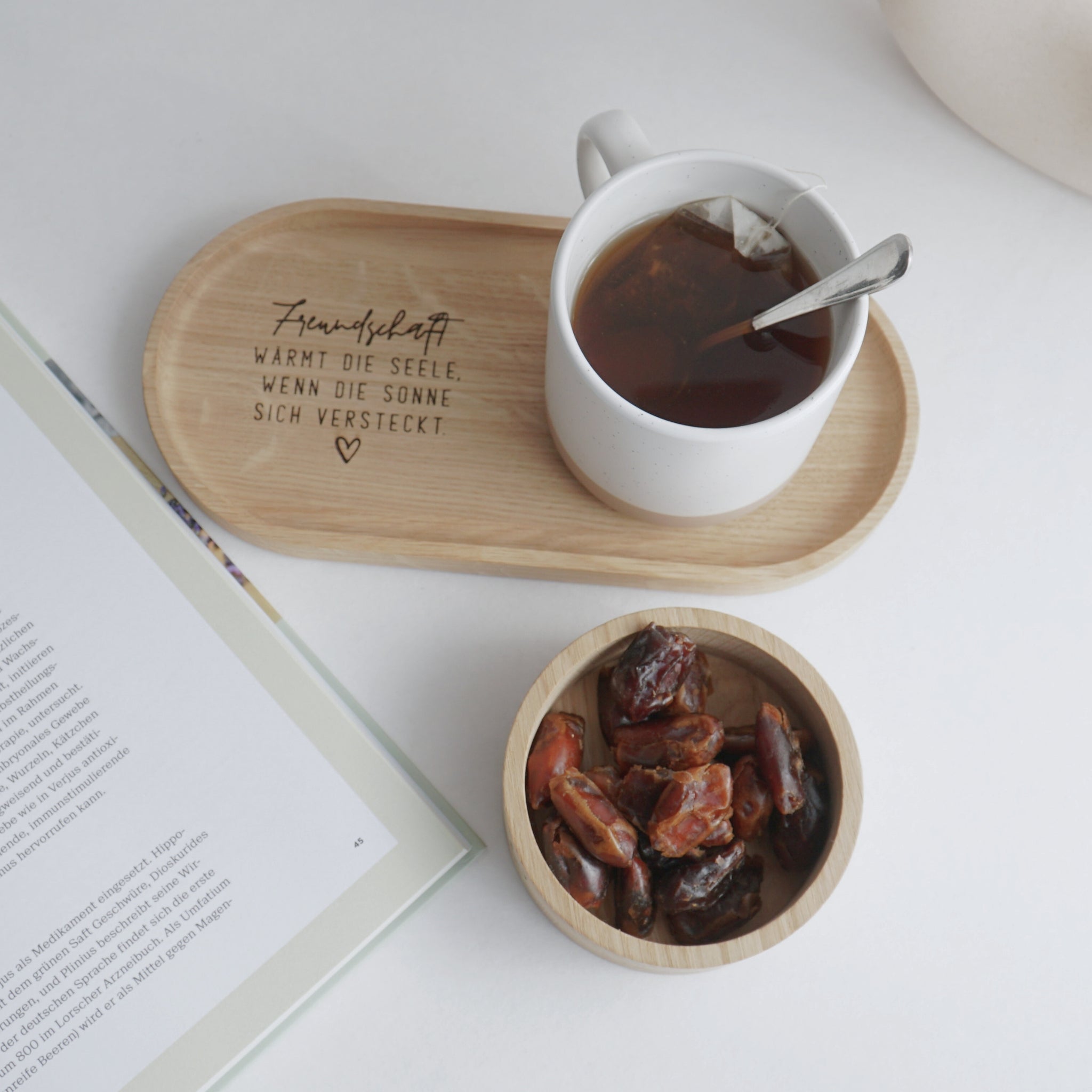 Steingut Tasse - "Einatmen I" - Gravur - SANDY