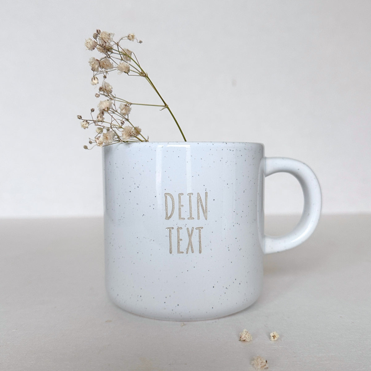 Hochglazierte Steinzeug Tasse - Personalisiert
