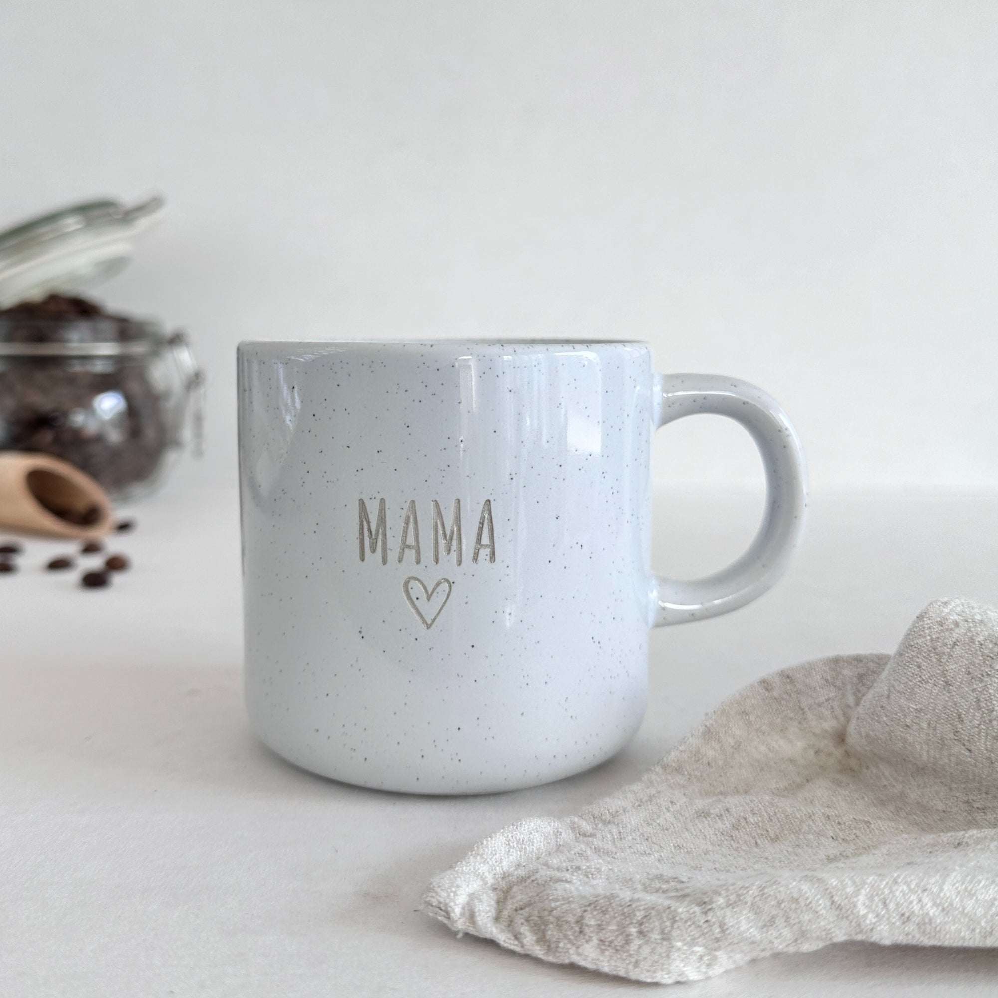 Steinzeug Tasse - "MAMA" Gravur - hochglanz | SHINY