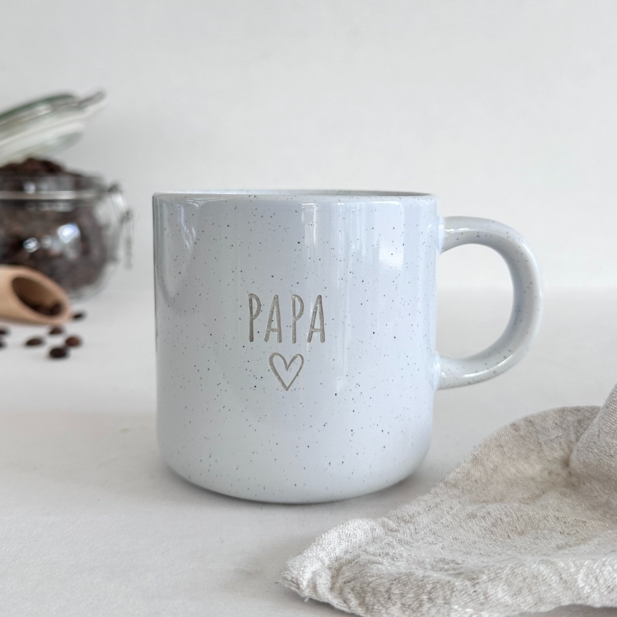 Steinzeug Tasse - "PAPA" Gravur - hochglanz | SHINY