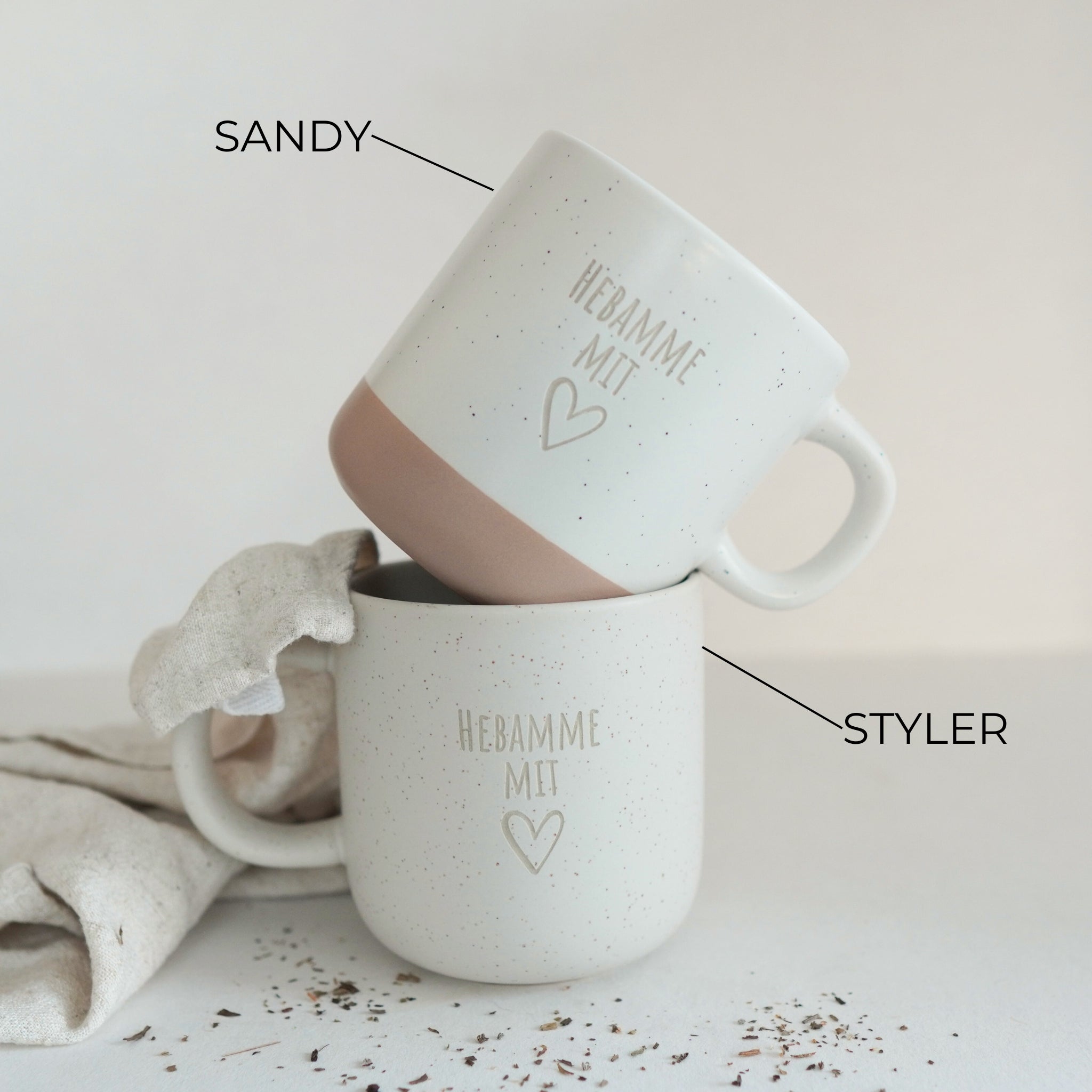 Steingut Tasse - "Hebamme mit Herz" - Gravur - SANDY