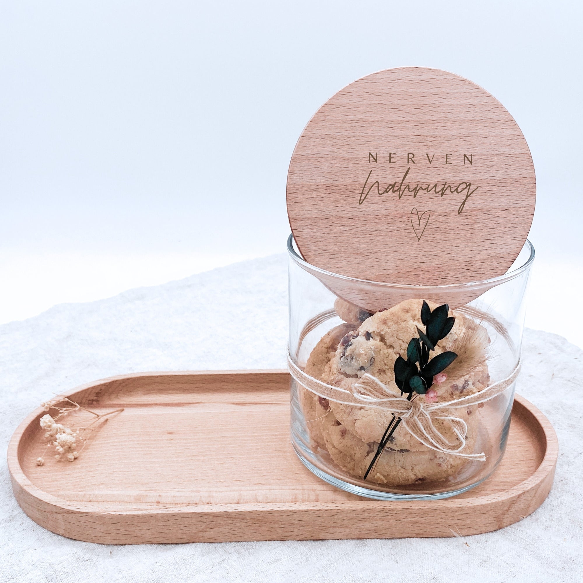 Vorratsglas "Nervennahrung" mit graviertem Holzdeckel · 530 bis 880ml