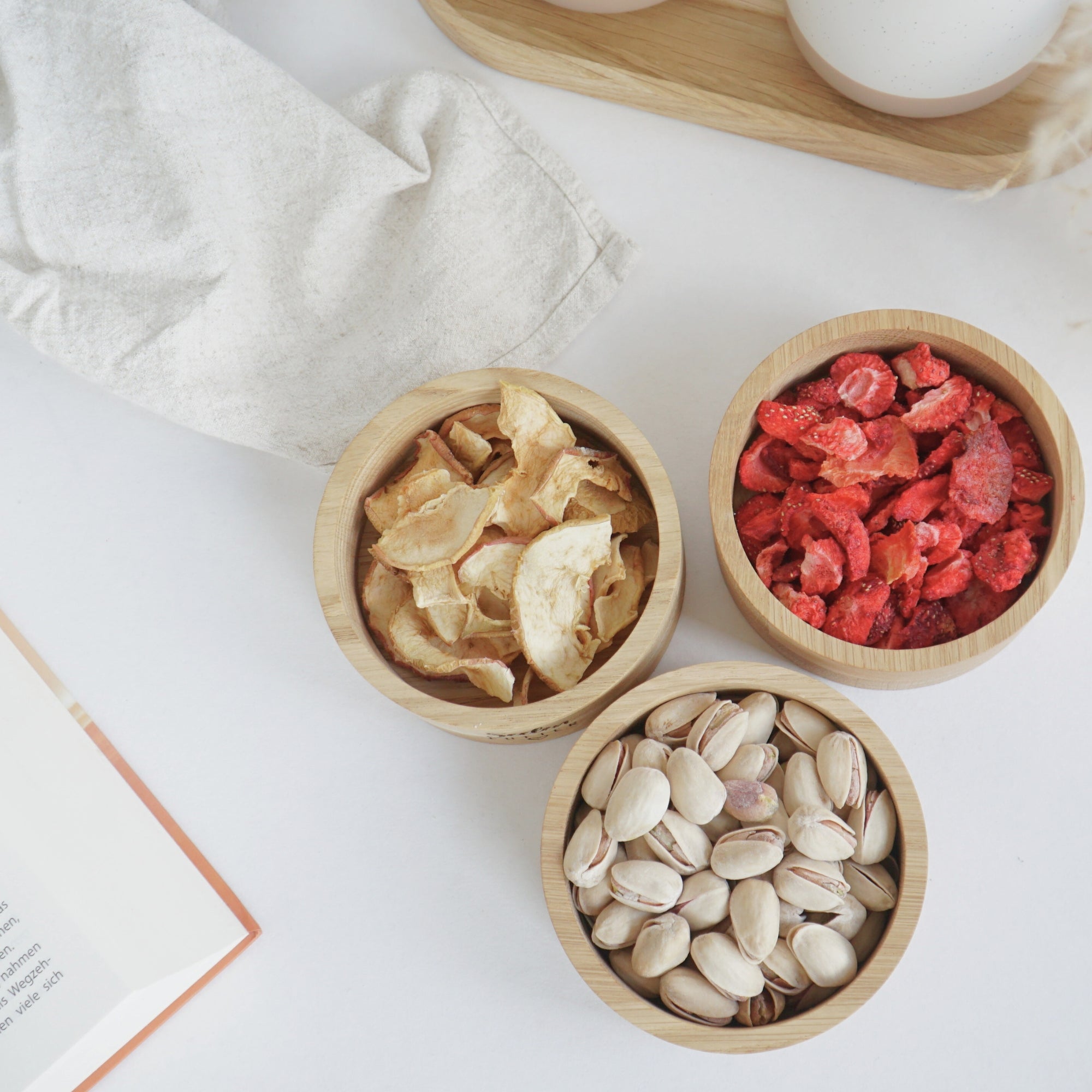 Kleine Snackschale - Seelenfutter - 100% FSC® zertifiziert - Eiche gewachst - BOWLY