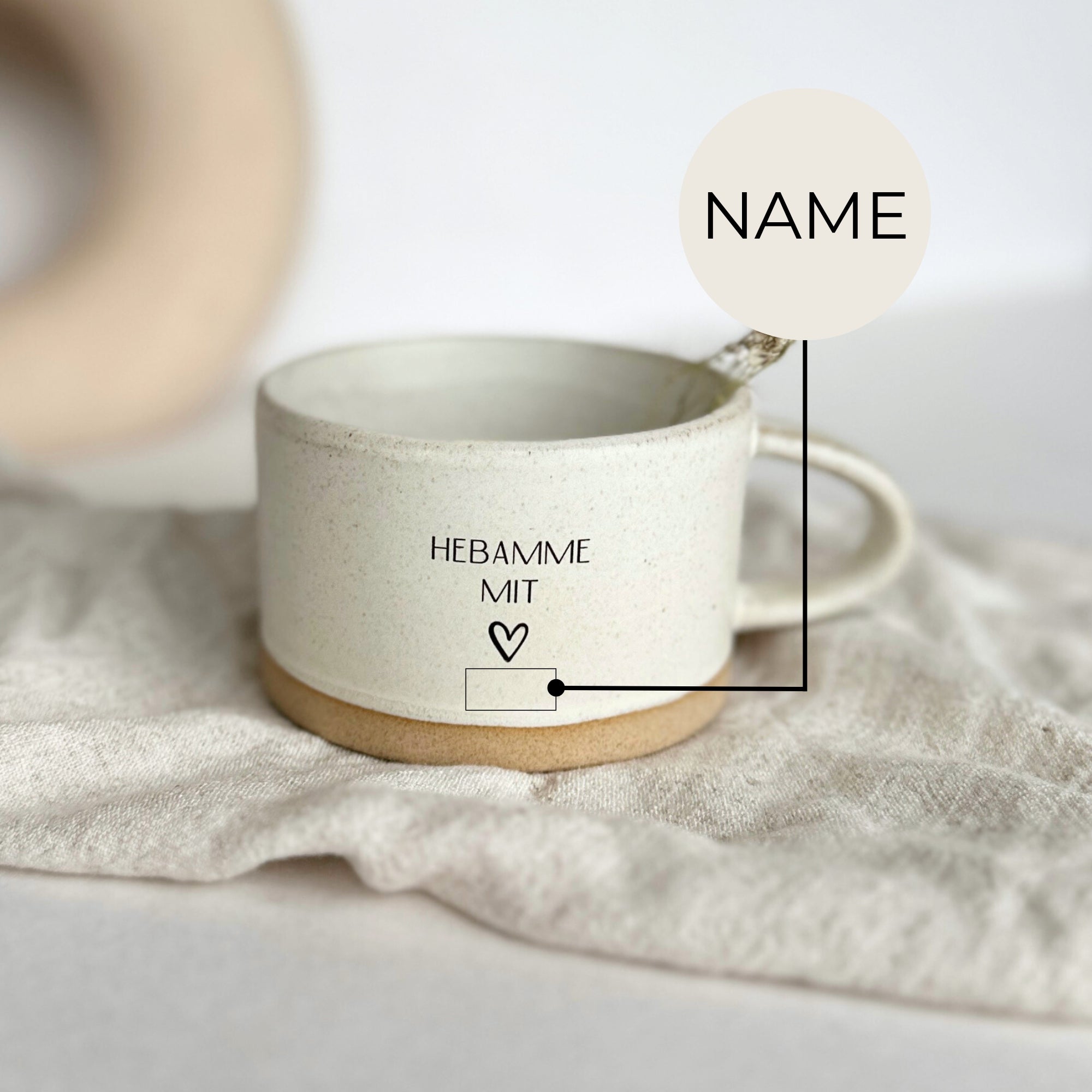 Steingut-Tasse - "Hebamme mit Herz" - 100% Handgemacht | RUSTY