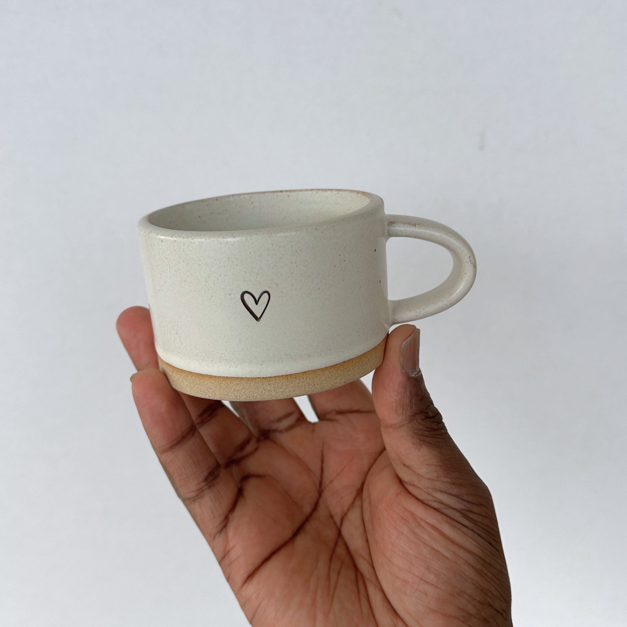 Steingut-Tasse - "Herz" - 100% Handgemacht | RUSTY