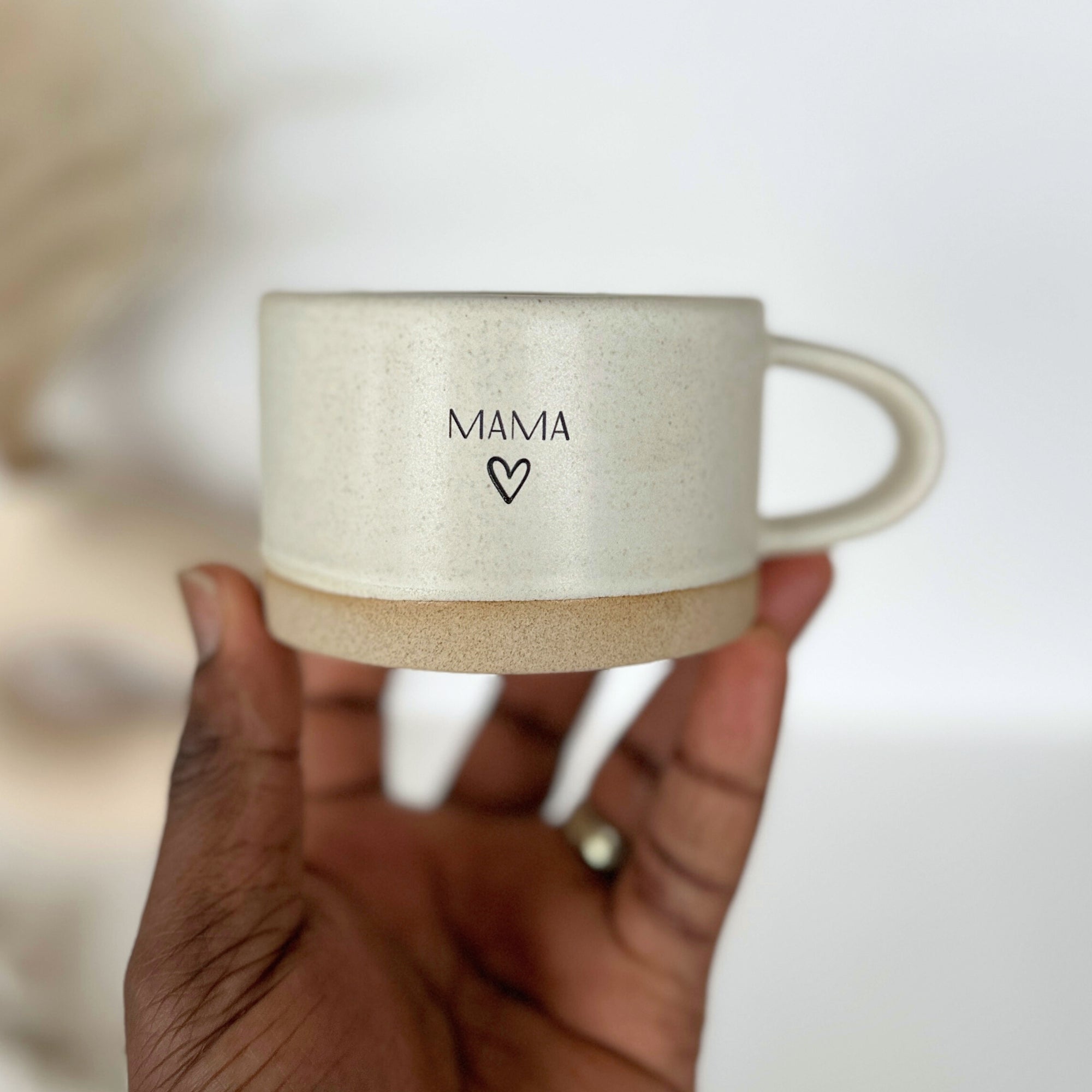 Steingut-Tasse - "Mama" - 100% Handgemacht | RUSTY