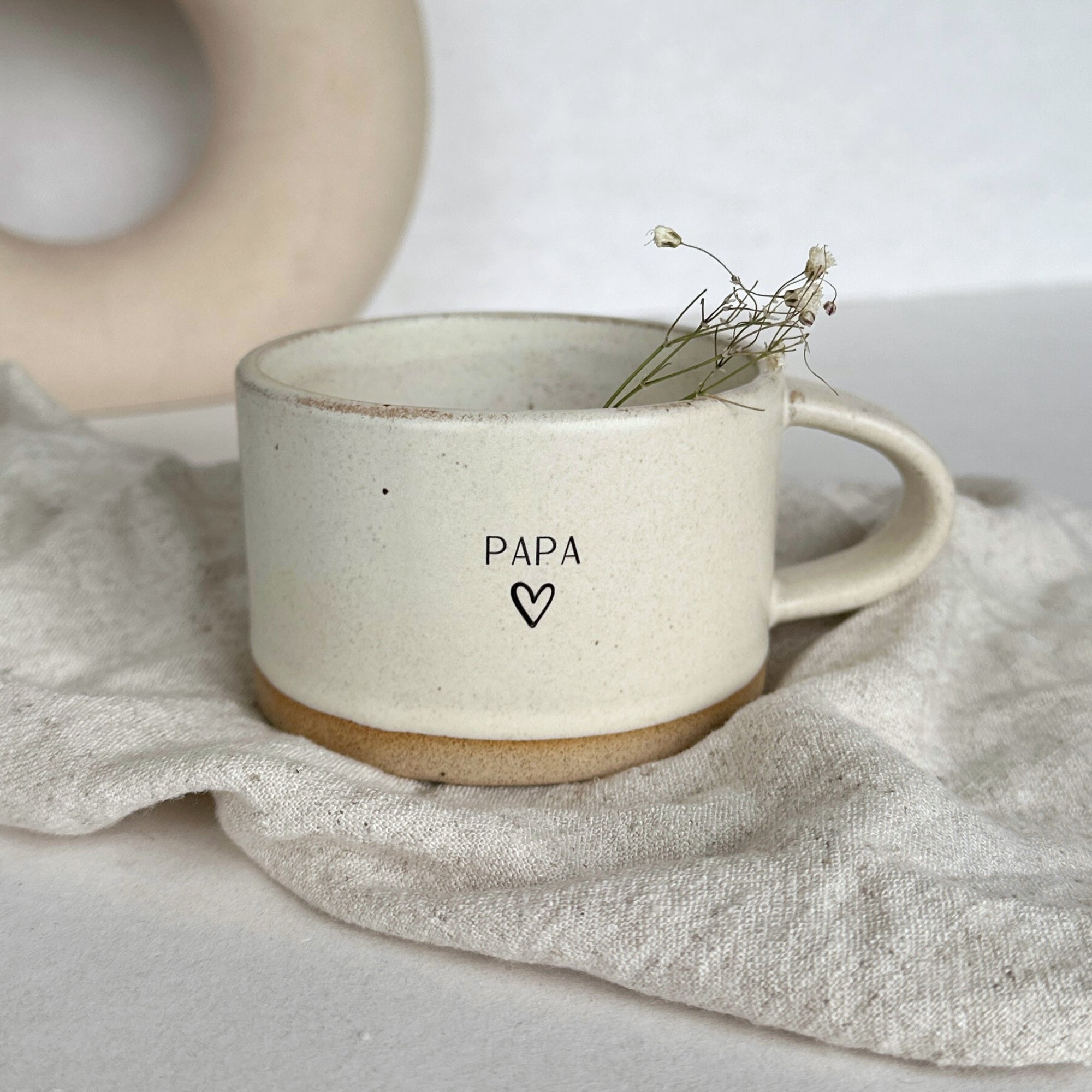 Steingut-Tasse - "Papa" - 100% Handgemacht | RUSTY