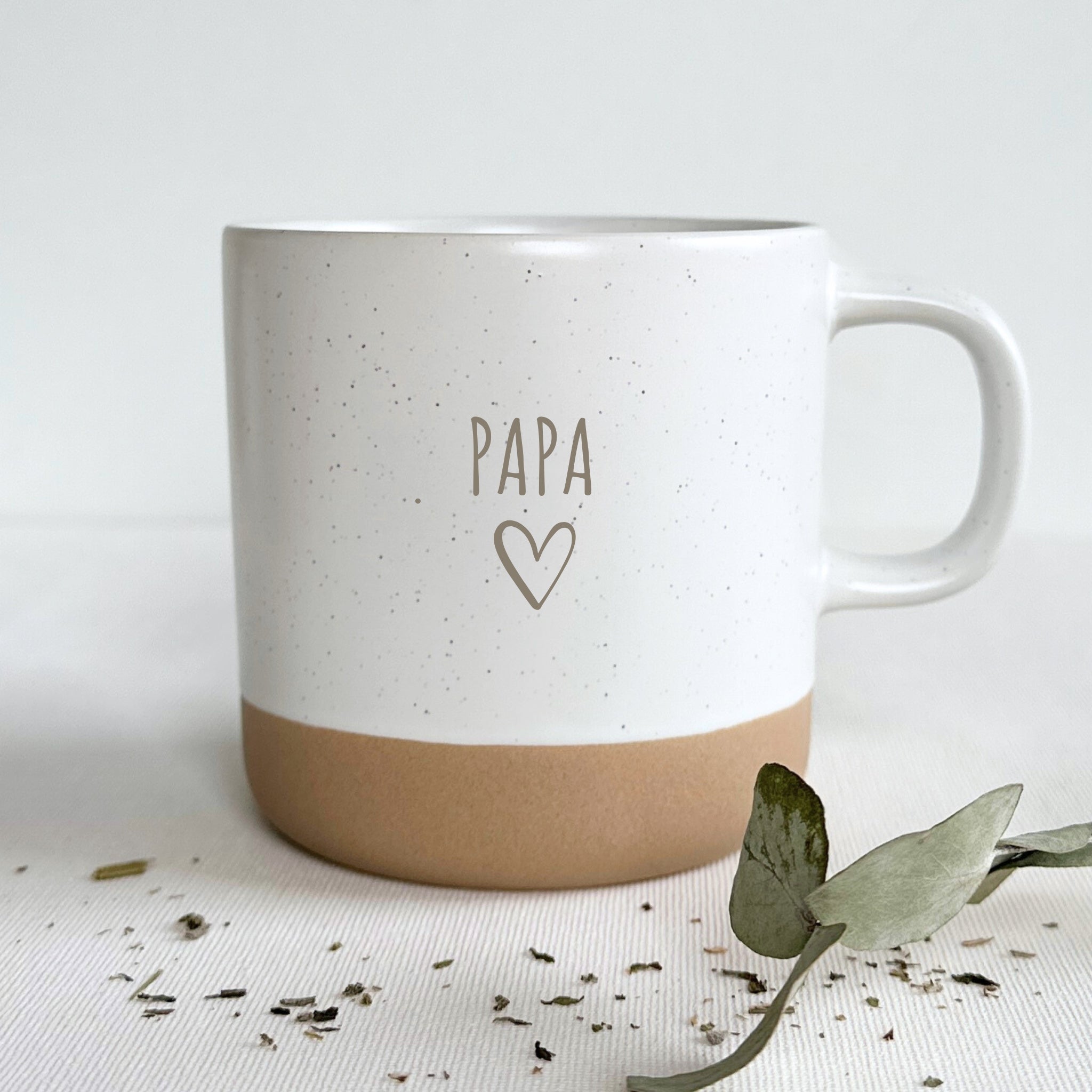 Steingut Tasse - "Papa" - Gravur - SANDY